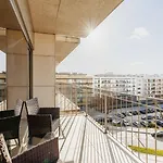 Ria Palace By Icon * أفيرو